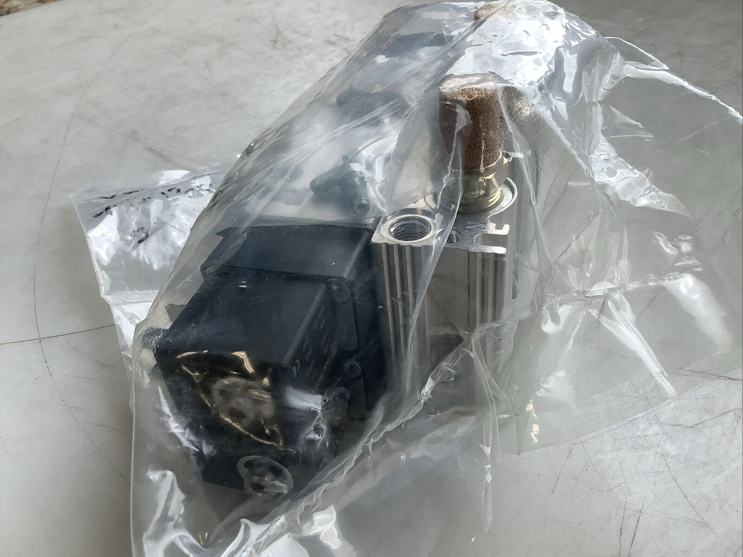 IMI NORGREN V61R511A-A213JA SOLENOID VALVE MANIFOLD ASSEMBLY U3S
