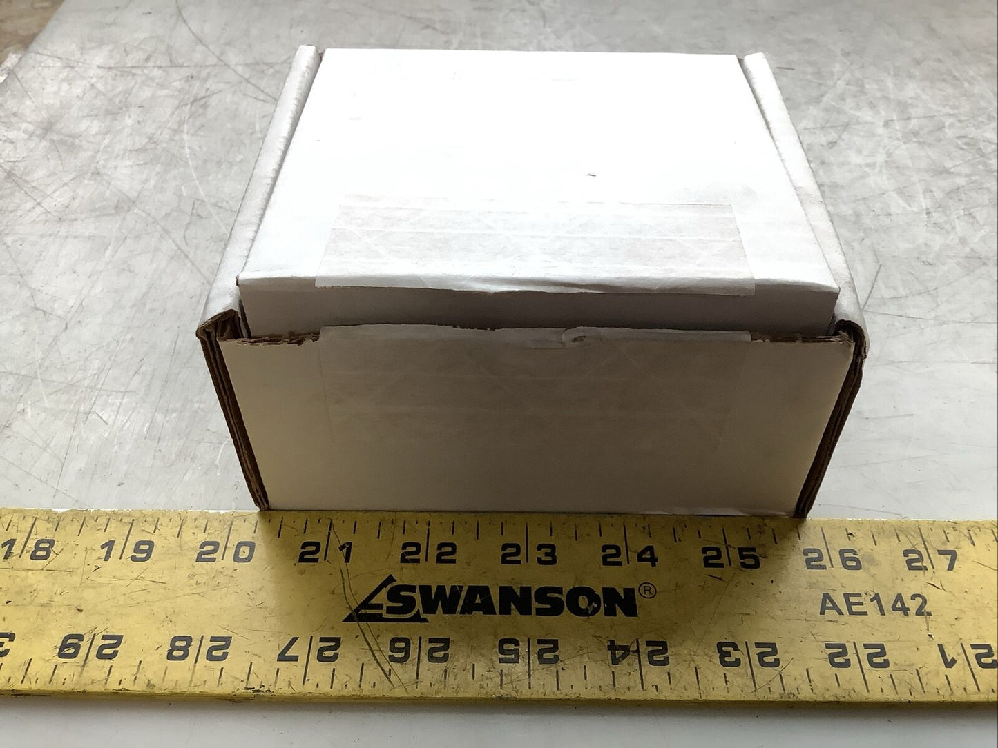 EATON HRGCC3S YELLOW SHROUDED ROTARY HANDLE FOR BREAKER SWITCH U3S