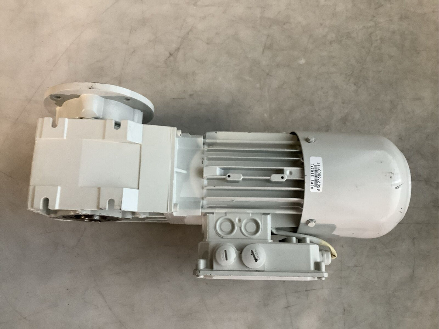 LENZE EN60034 GKR03-2M HAK 063C42 MDEMARS063-42C0U GEARBOX MOTOR U3S