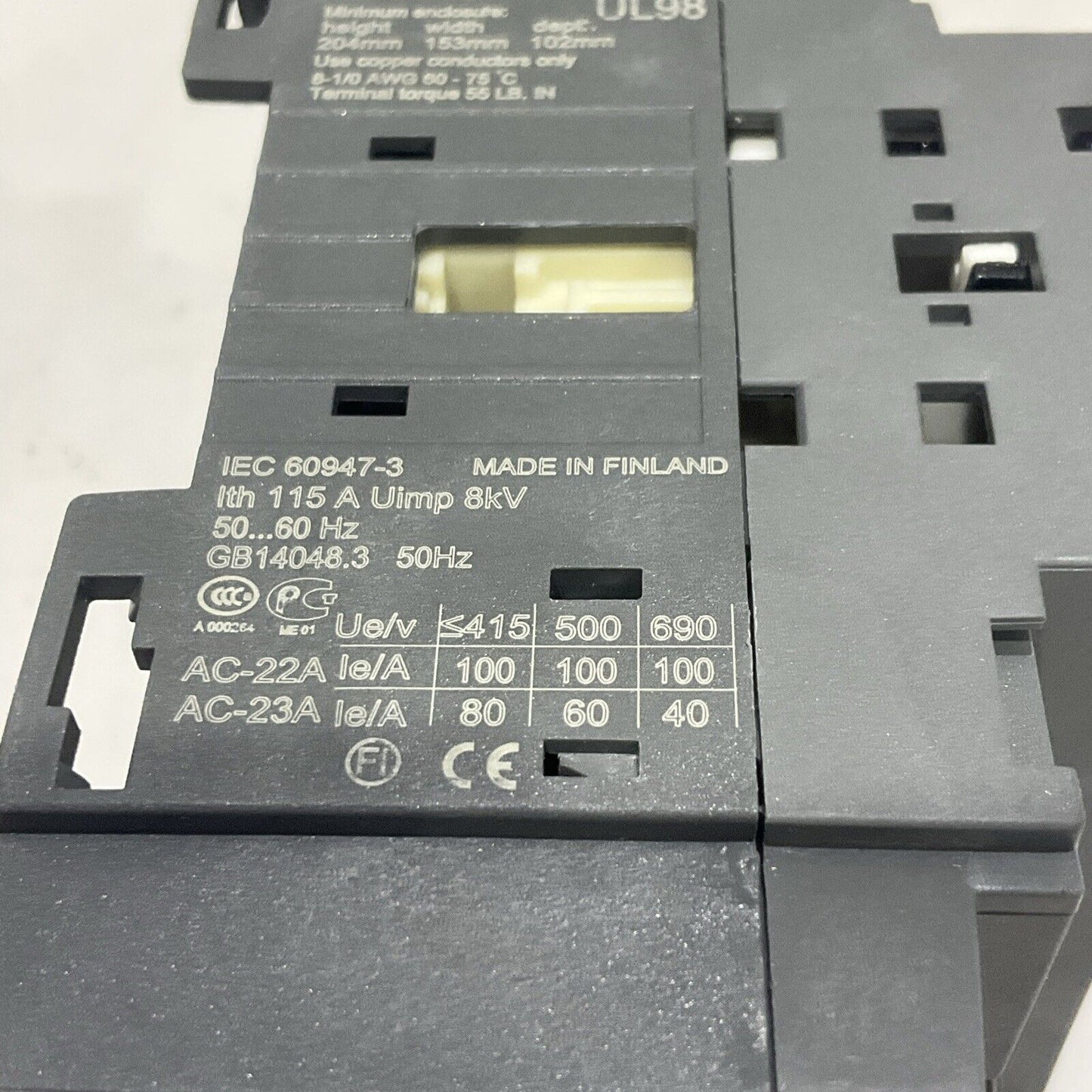 ABB 1SCA105004R1001 OT100F3 DISCONNECTOR SWITCH 100A U3S