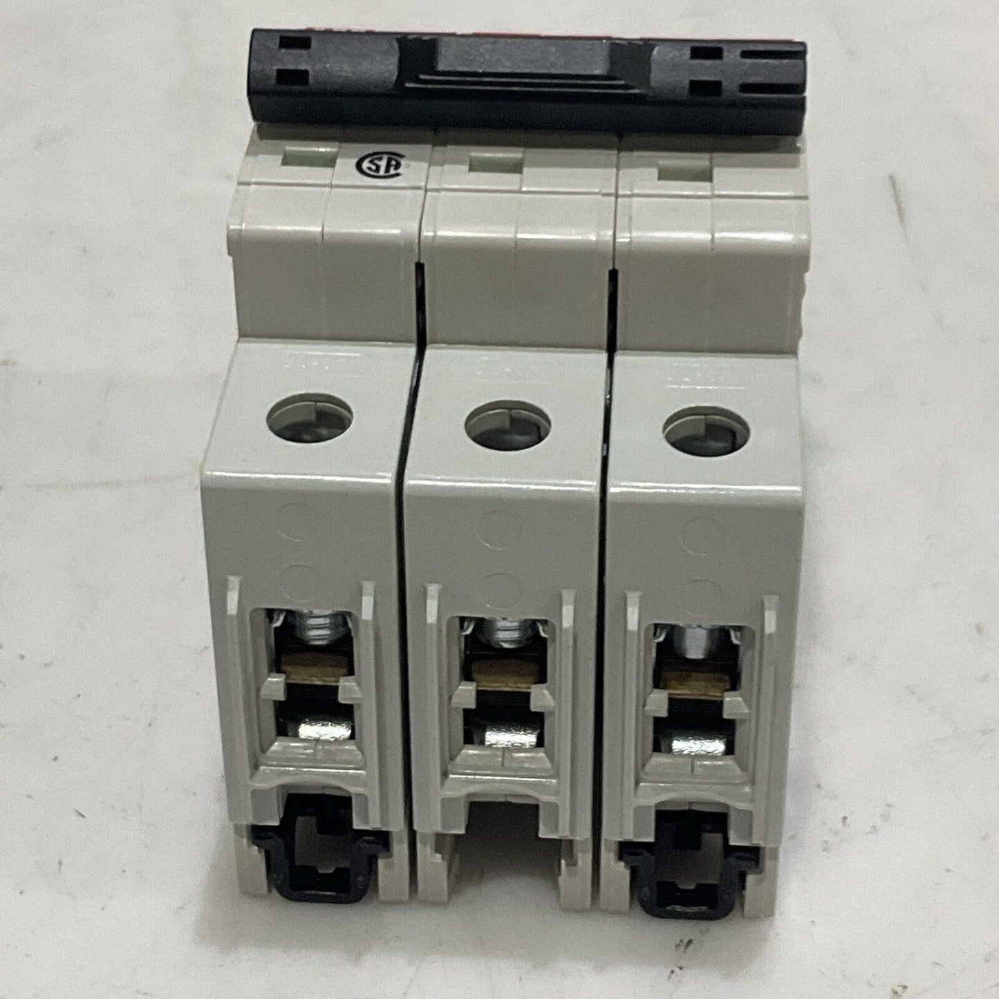 ABB S 203 U K 40 A S203U-K40A MINI CIRCUIT BREAKER 50/60 HZ 240V 40A 3 P U3S