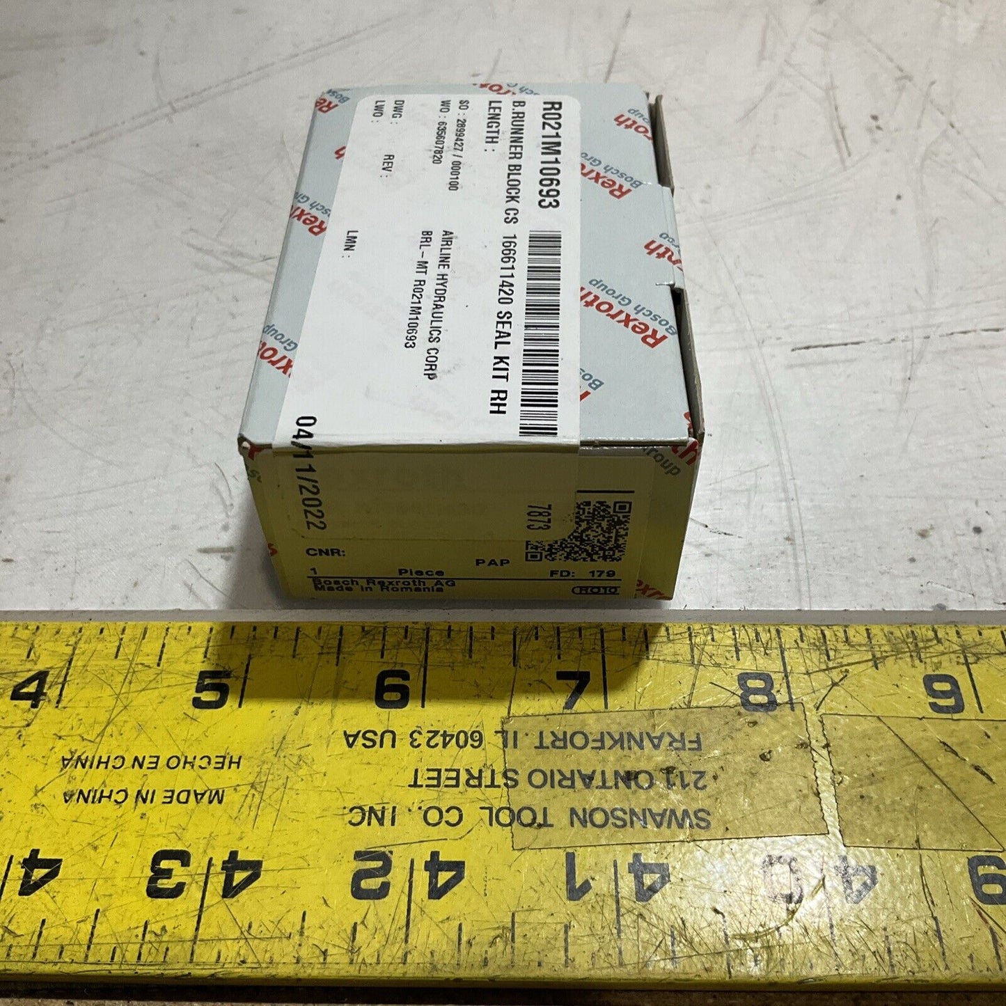 REXROTH  R021M10693  BLOCK  RUNNER SEAL KIT  LOT OF  2 U3S