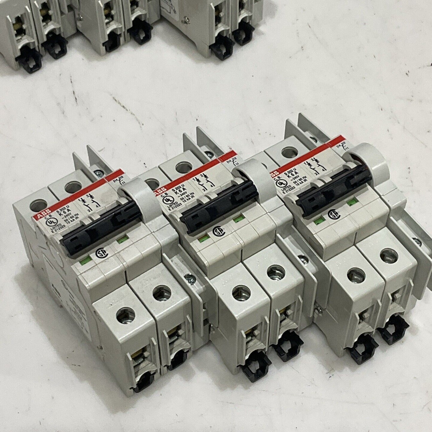 ABB S 203 U K 6 A CIRCUIT BREAKER 2 P 50/60 HZ LOT OF 6 U3S