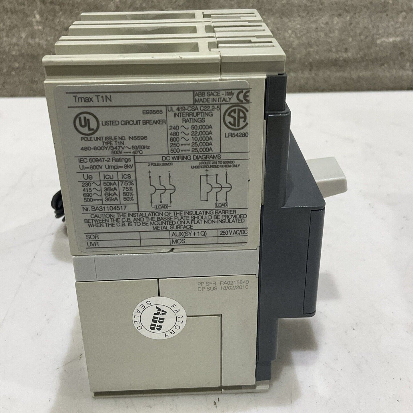 ABB T1N04TLA TMAX T1N CIRCUIT BREAKER 40A 3P 50/60HZ TYPE T1N U3S