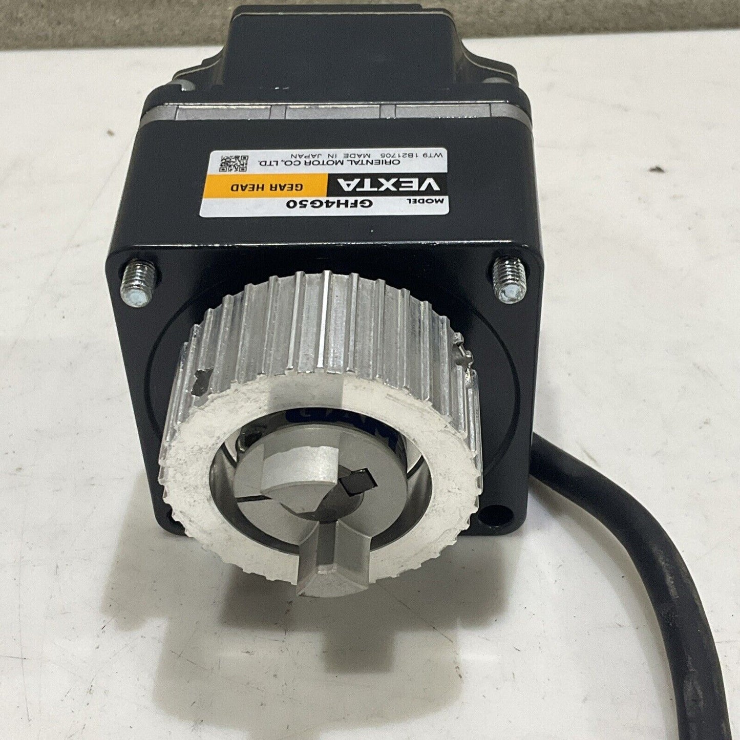 VEXTA AXHM450KC-GFH BRUSHLESS DC MOTOR 2500RPM 50W WITH GFH4G50 GEAR HEAD U3S