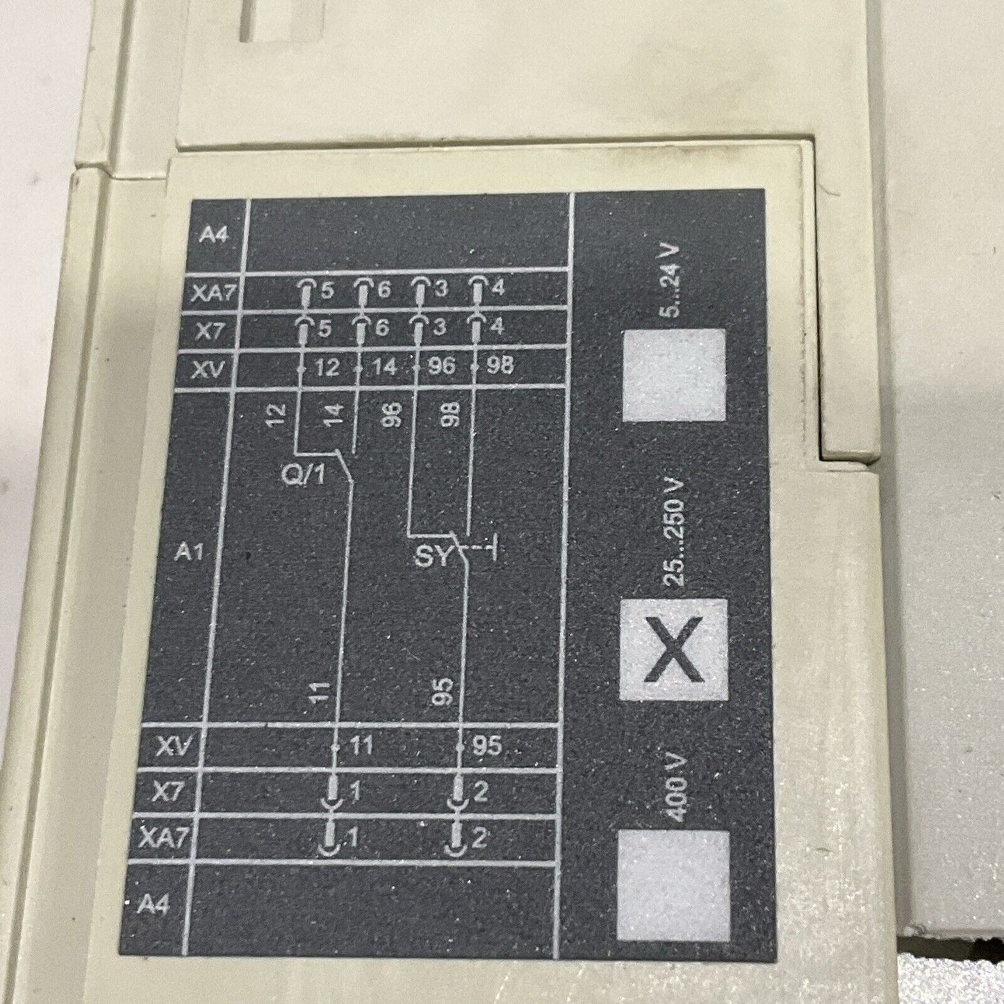 ABB T1N04TLA TMAX T1N CIRCUIT BREAKER 40A 3P 50/60HZ TYPE T1N U3S