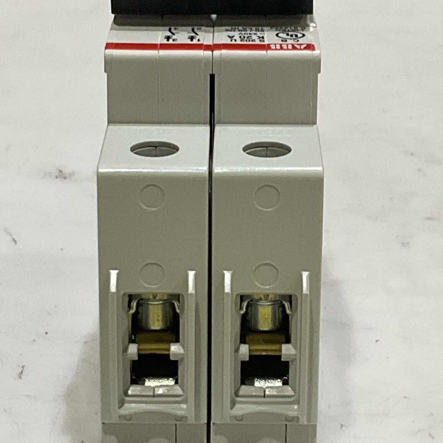 ABB S202U K 60 A CIRCUIT BREAKER 50/60 HZ 2 POLE 240V U3S