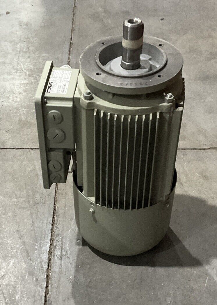 LENZE MDEMARS100-32B DRIVE MOTOR KTY3TKO 3KW 1415RPM 3PH 230V U3S