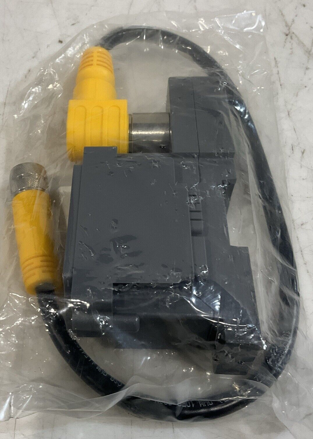 TURCK BL67-B-1M16-19-0.5M BASE MODULE CABLE ASSEMBLY U3S