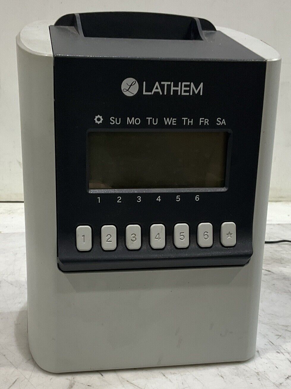 LATHEM 700E CALCULATING ELECTRONIC TIME CLOCK DIGITAL DISPLAY 12VDC/3A U3S