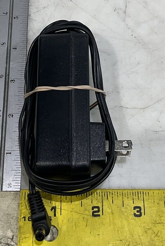 LATHEM 700E CALCULATING ELECTRONIC TIME CLOCK DIGITAL DISPLAY 12VDC/3A U3S