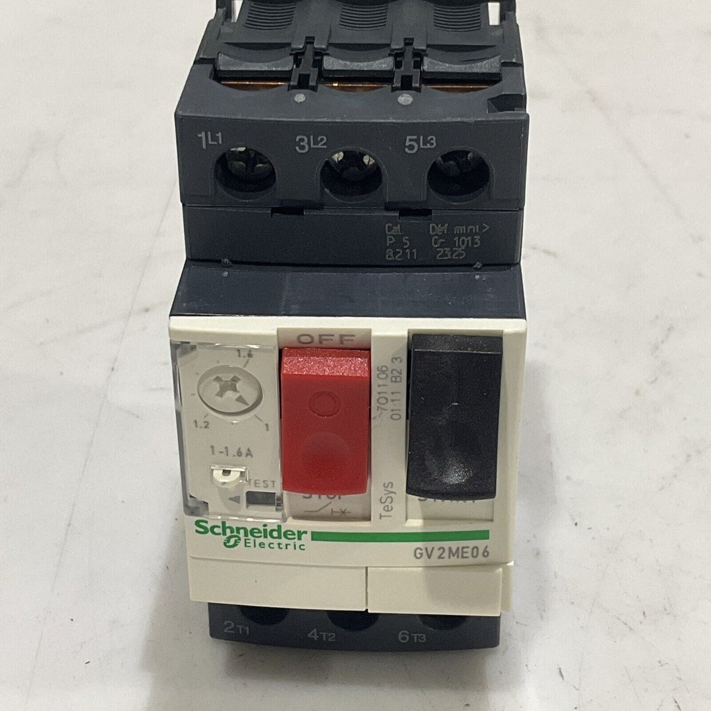 SCHNEIDER ELECTRIC GV2ME06 MOTOR CIRCUIT BREAKER 1-1.6 A 120-600VAC U3S