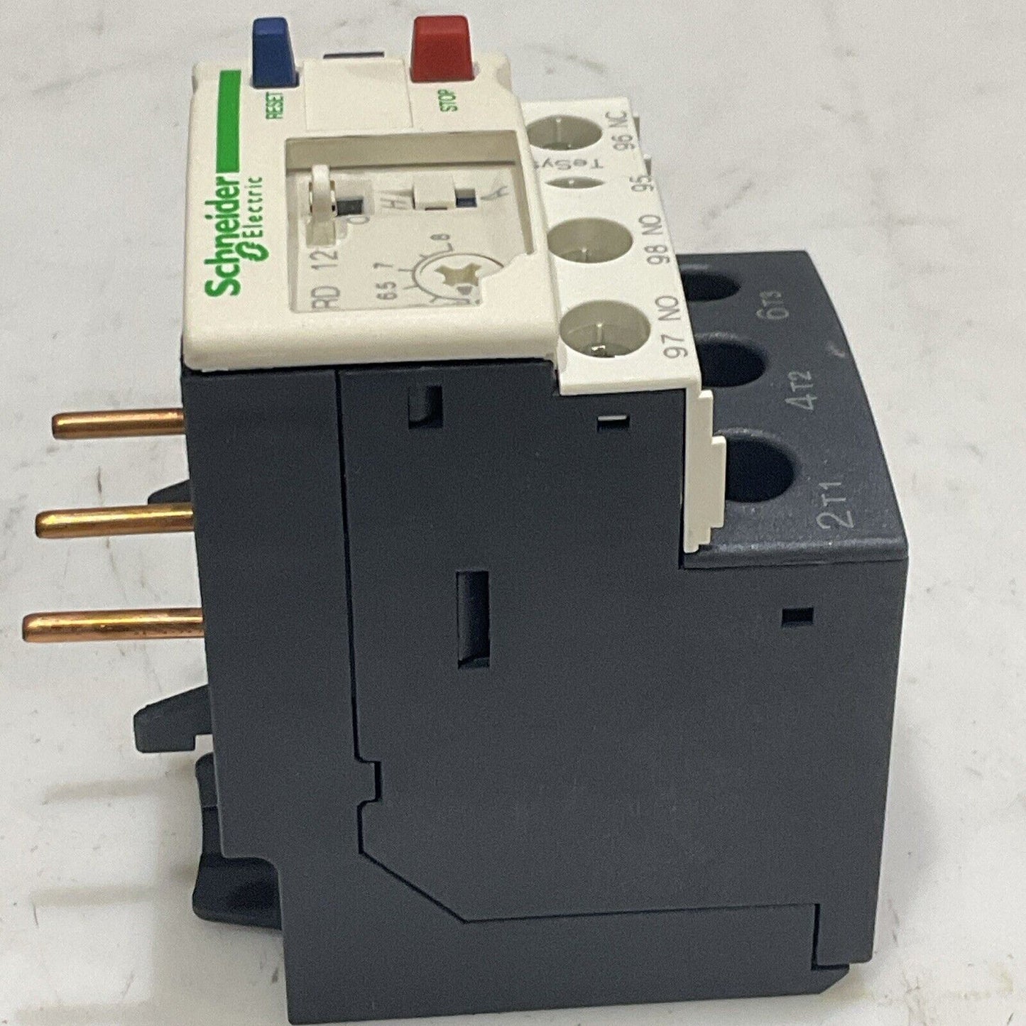 SCHNEIDER ELECTRIC LRD12 TESYS 034680 OVERLOAD RELAY 5.5-8A U3S