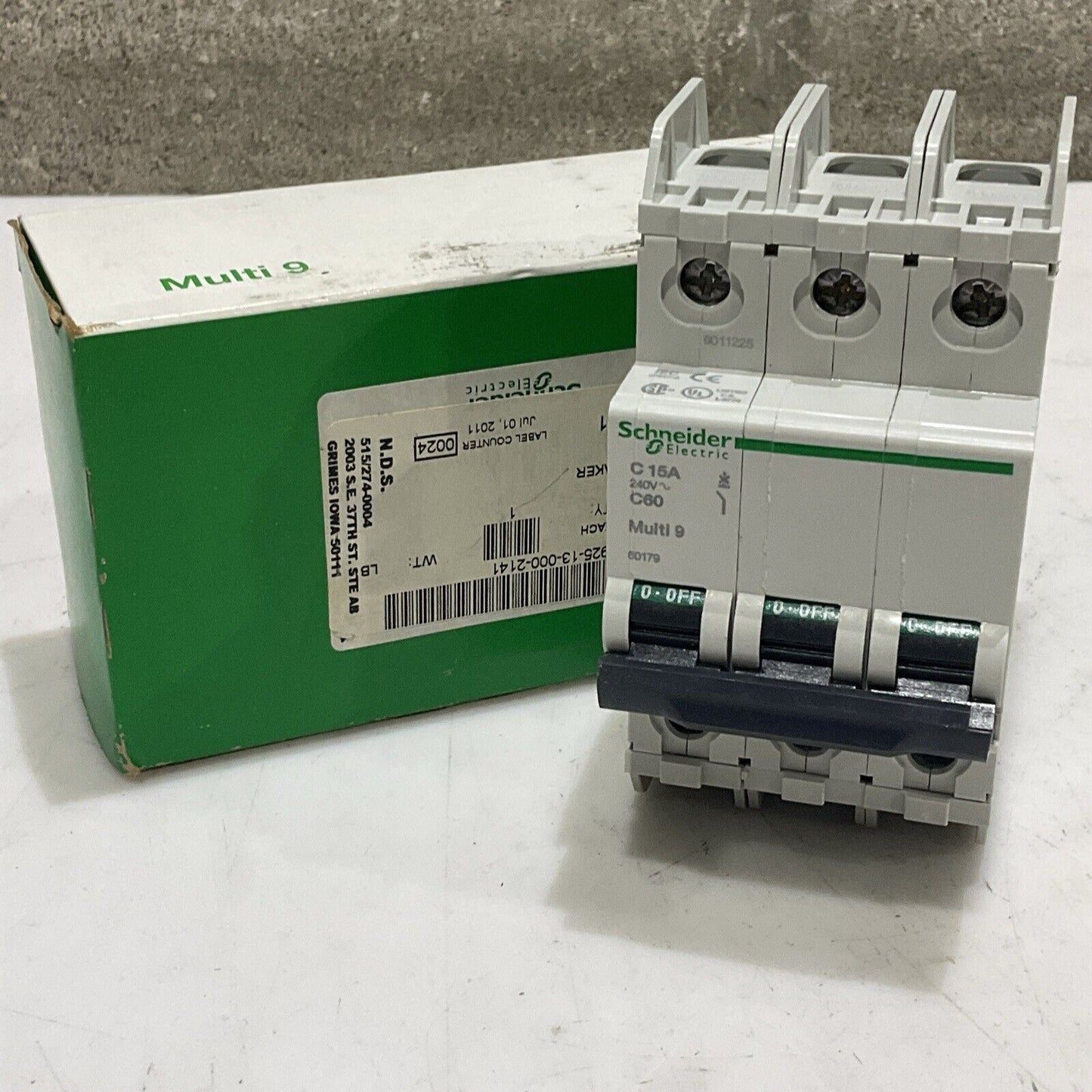 SCHNEIDER ELECTRIC 60179 C15A C60 MULTI 9 MINI CIRCUIT BREAKER 240V 50/60 HZ U3S