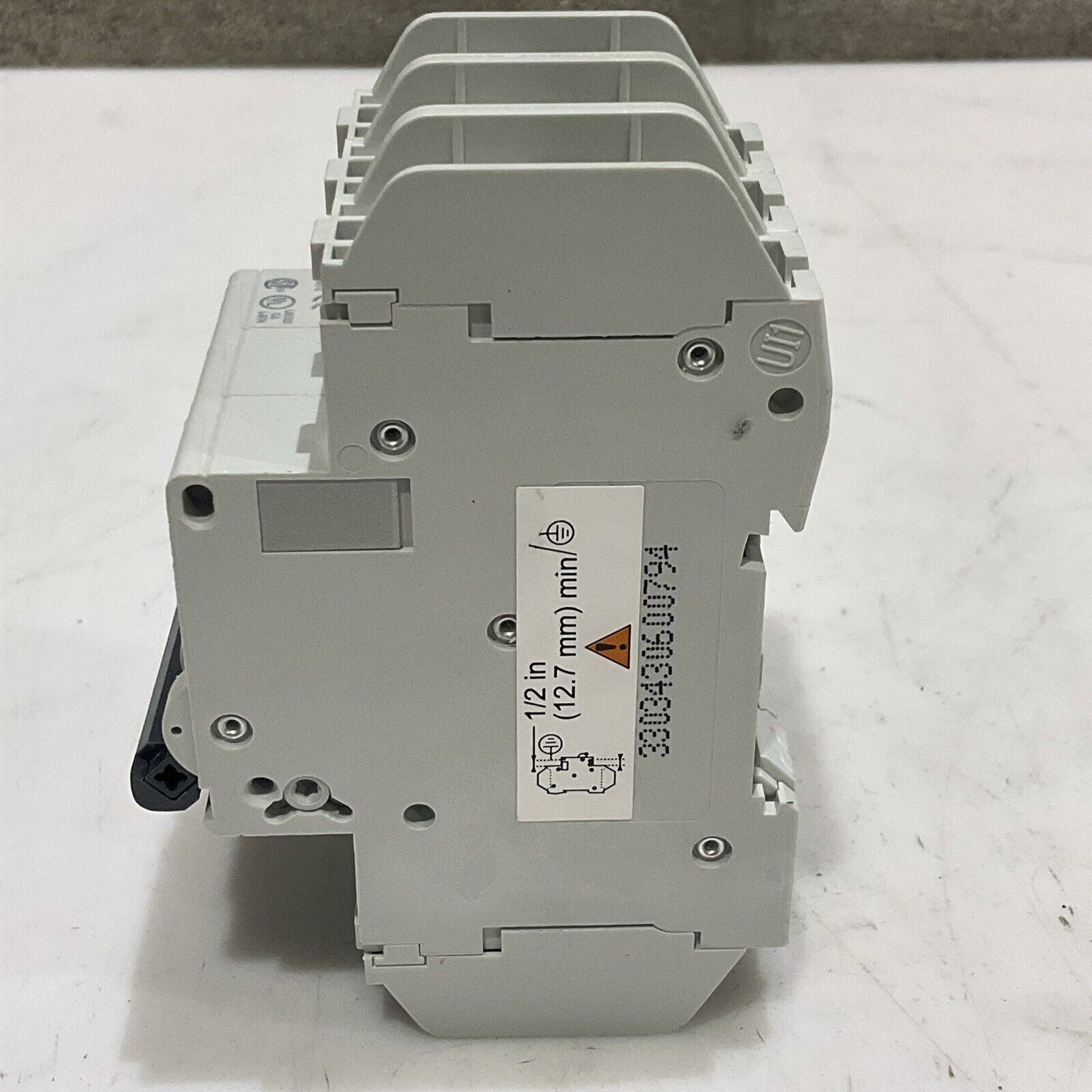 SCHNEIDER ELECTRIC 60179 C15A C60 MULTI 9 MINI CIRCUIT BREAKER 240V 50/60 HZ U3S