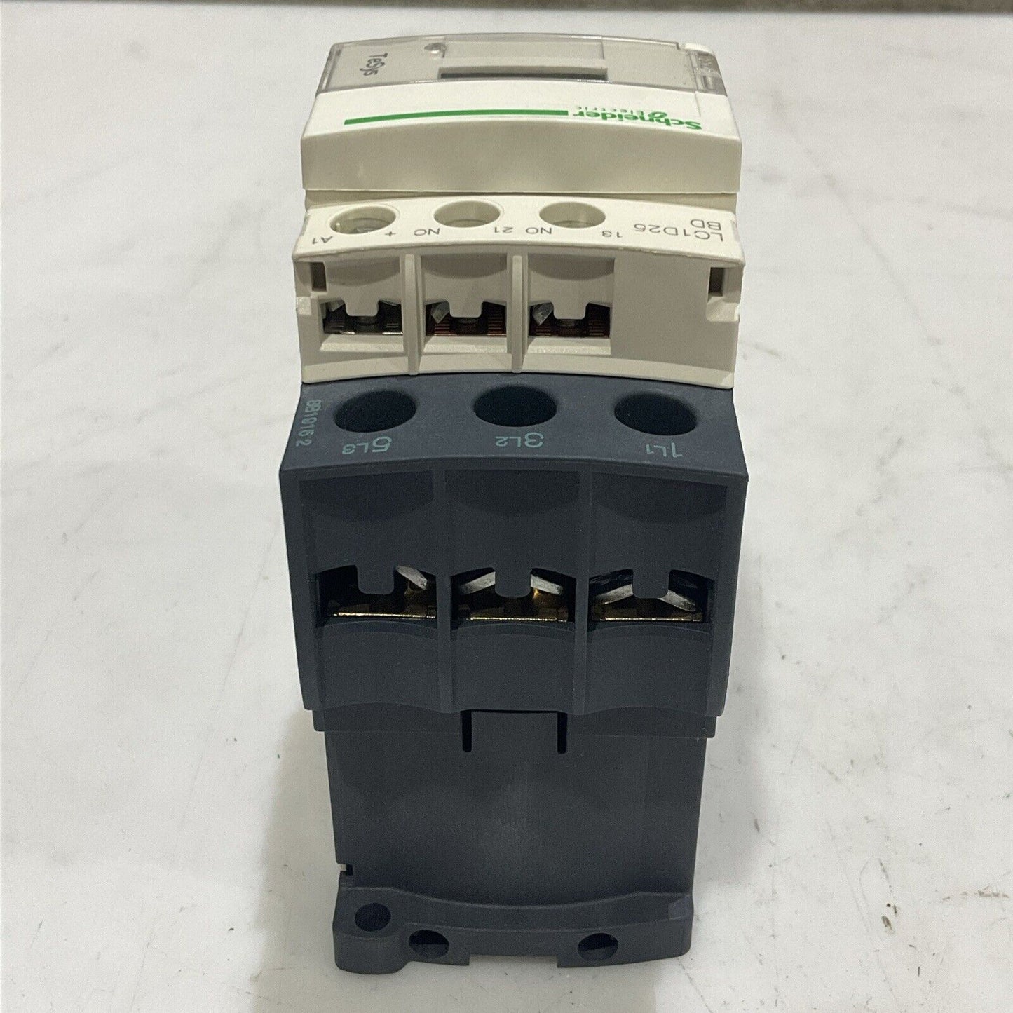 SCHNEIDER ELECTRIC LAD4TBDL LC1D25 CONTACTOR 25A  600V 50/60 HZ U3S