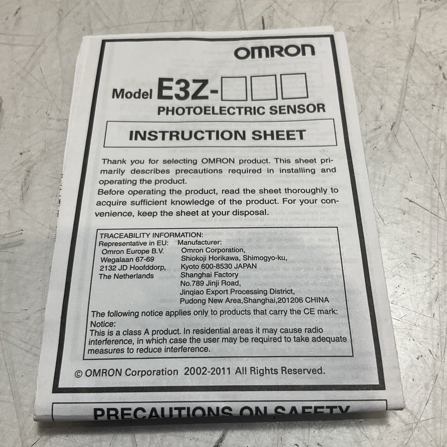 OMRON  E3Z-T81A-D  PHOTOELECTRIC SENSOR LOT  OF 2  U3S