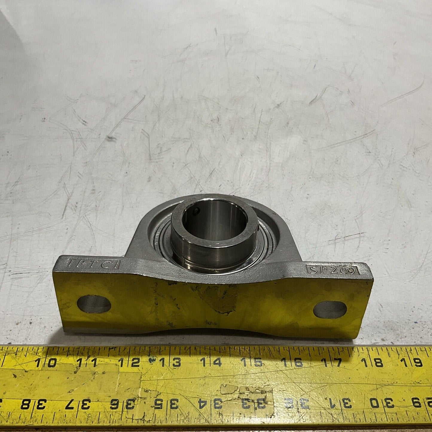IPTCI  SP209  CORROSSION RESISTANT PILLOW BLOCKS  D3M
