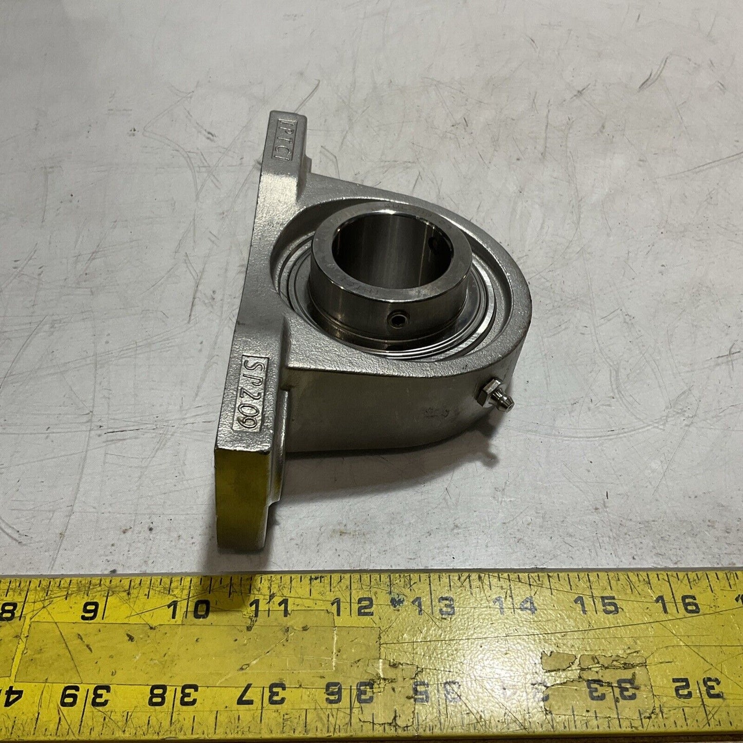 IPTCI  SP209  CORROSSION RESISTANT PILLOW BLOCKS  D3M
