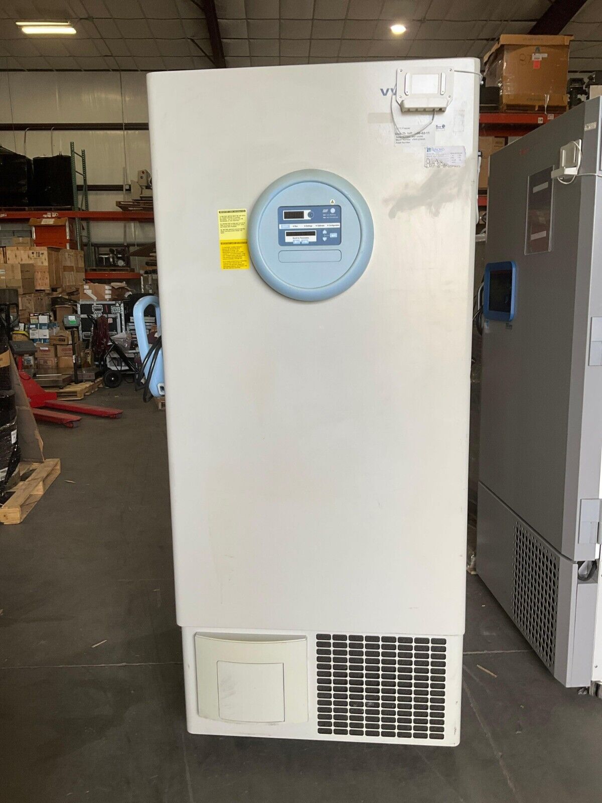 THERMO FISHER SCIENTIFIC FREEZER VWR32040A -40C ULTRA-LOW TEMPERATURE 120V
