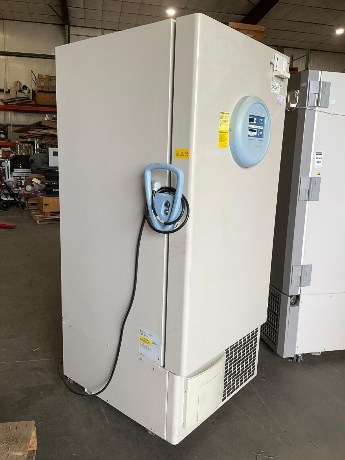 THERMO FISHER SCIENTIFIC FREEZER VWR32040A -40C ULTRA-LOW TEMPERATURE 120V