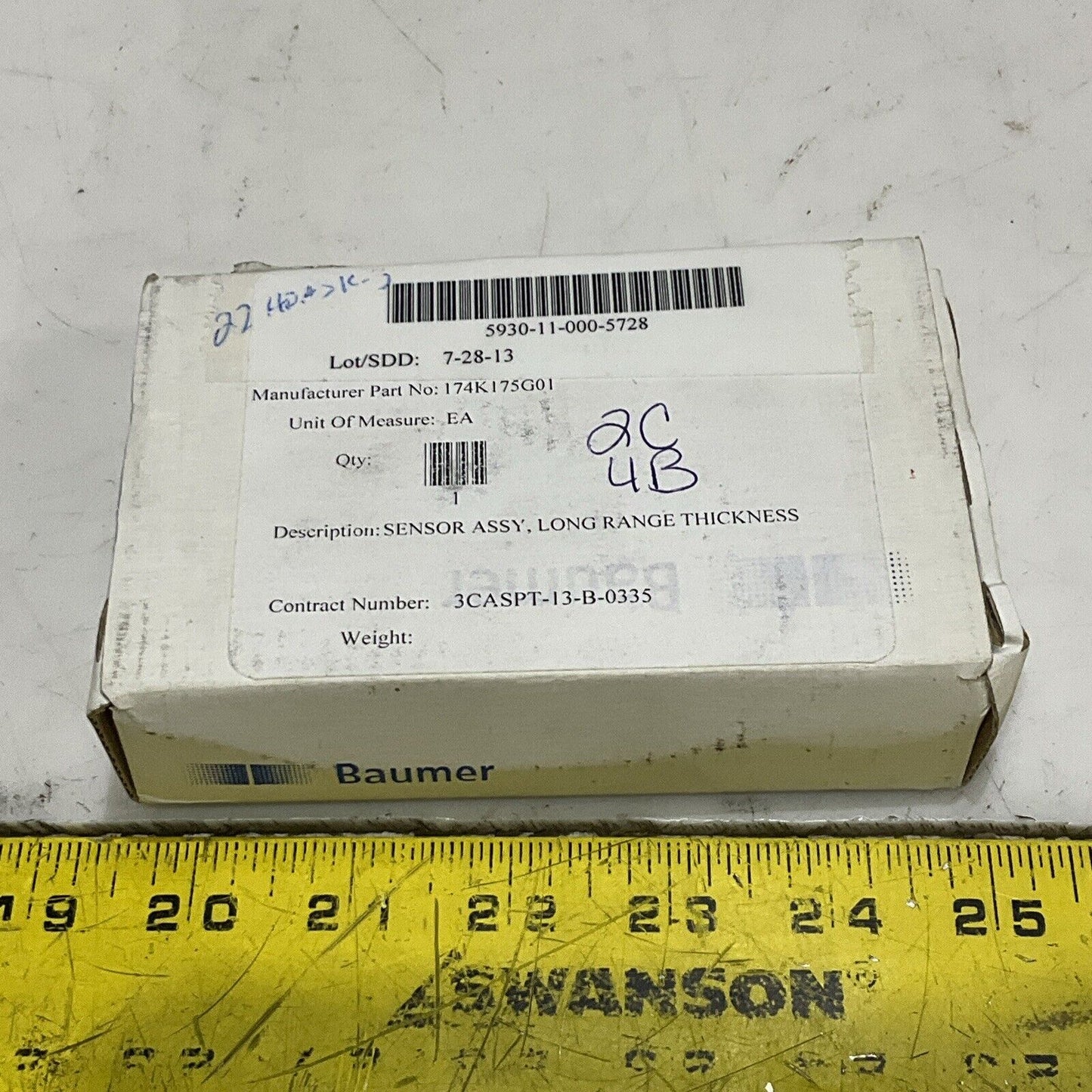 BAUMER OADM 20I44/406009A PHOTOELECTRIC DISTANCE SENSOR LONG 28V RANGE 675NM U3S