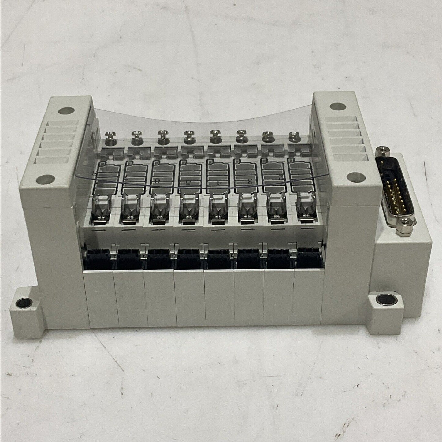 SMC VV5Q11-08C6FU0-NS-X50US VALVE PNEUMATIC MANIFOLD BASE U3S