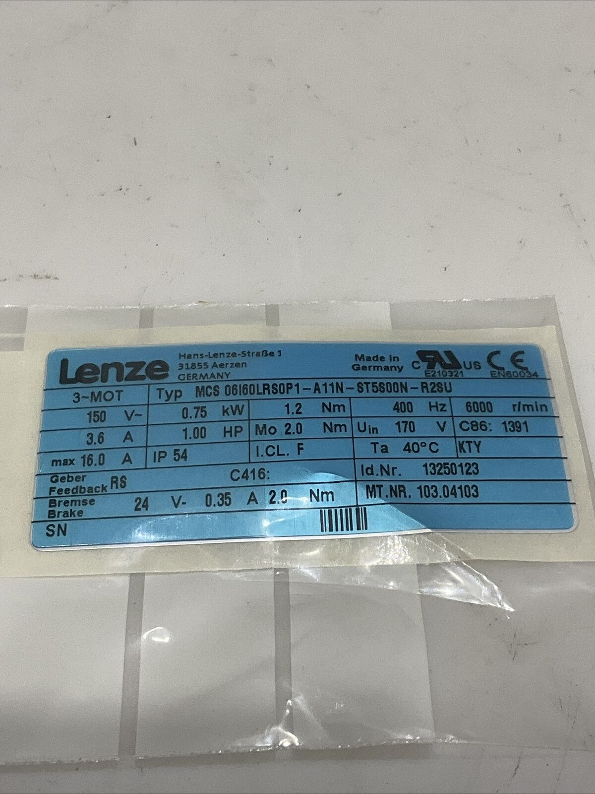 LENZE MCS 06160LRS0P1-A11N-ST5S00N-R2SU SERVO MOTOR 150 V 16 A 6000 RPM U3S