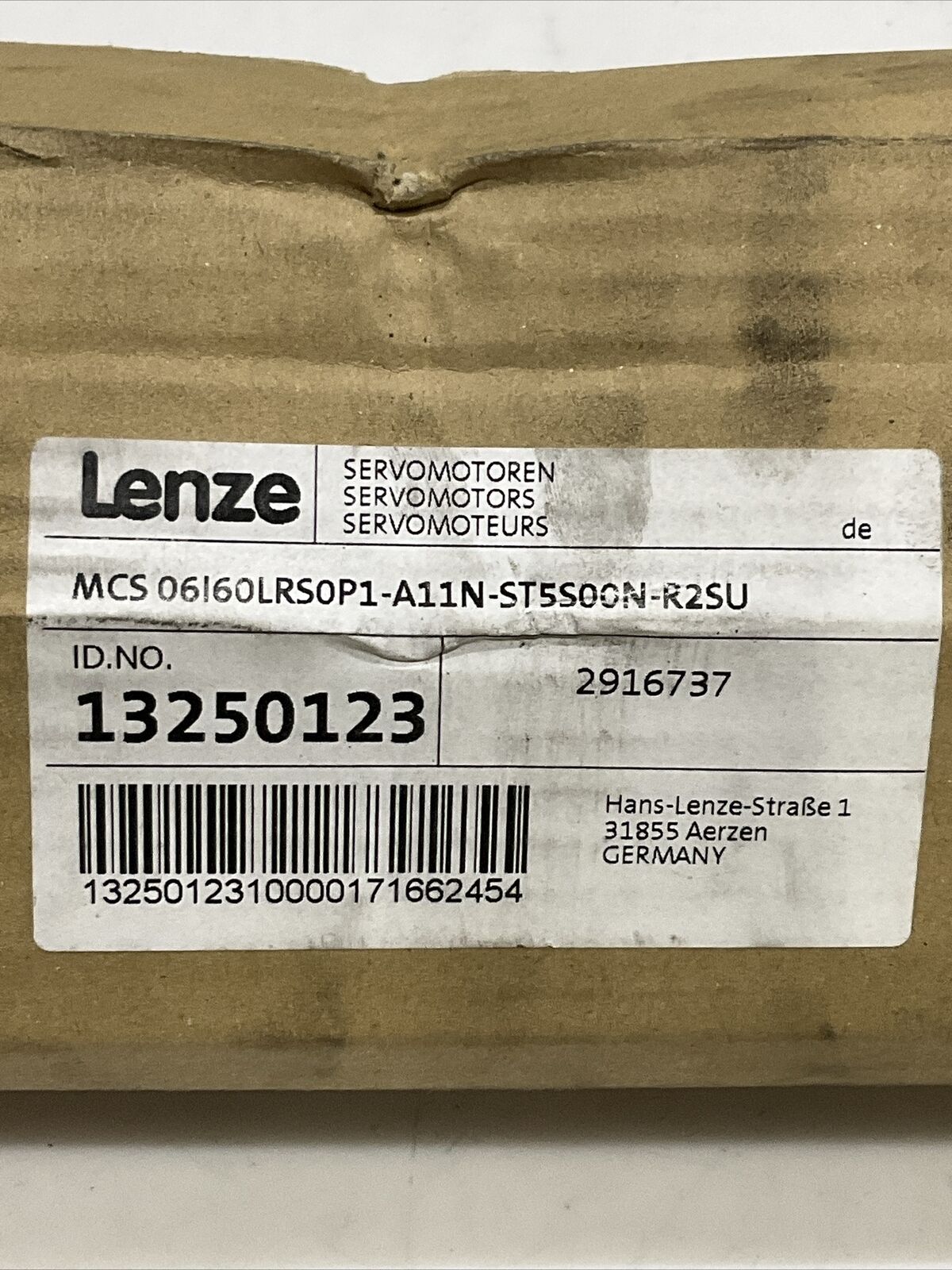 LENZE MCS 06160LRS0P1-A11N-ST5S00N-R2SU SERVO MOTOR 150 V 16 A 6000 RPM U3S