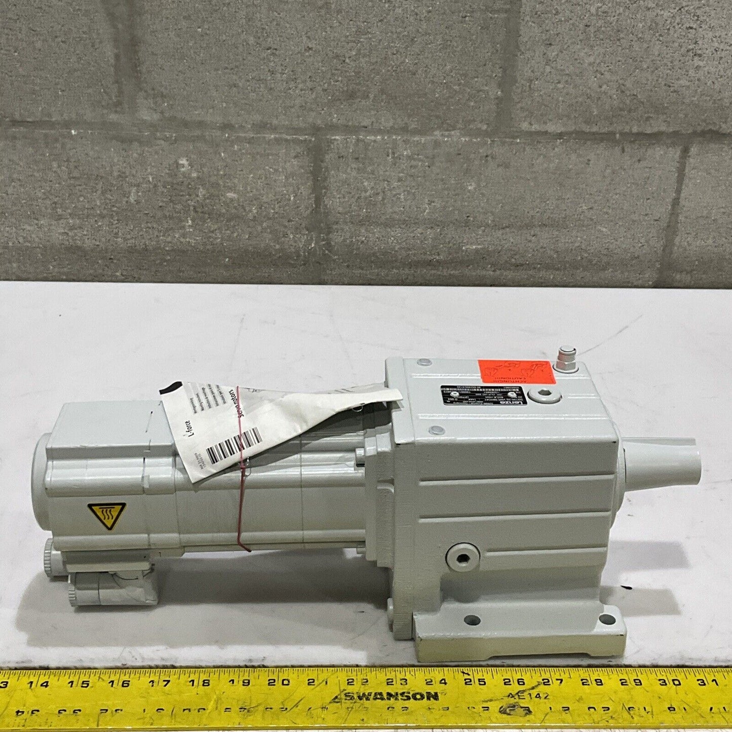 LENZE MCS 09H41LRS0B0-Z0D0-ST5800N-R2SU GST05-2S VBR 09HC41 SERVO MOTOR 160V U3S