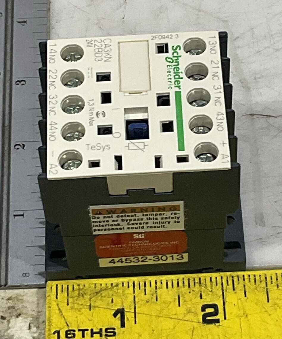 SCHNEIDER ELECTRIC FGR22-24S CA3KN-22BD3 CONTROL RELAY U3S