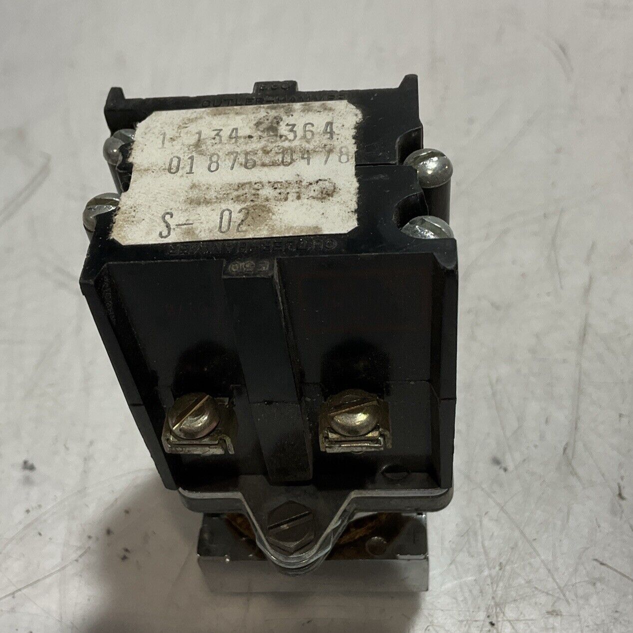 EATON- CUTLER  HAMMER  E30CA   COMPACT  PUSHBUTTON INDICATING LIGTH U3S