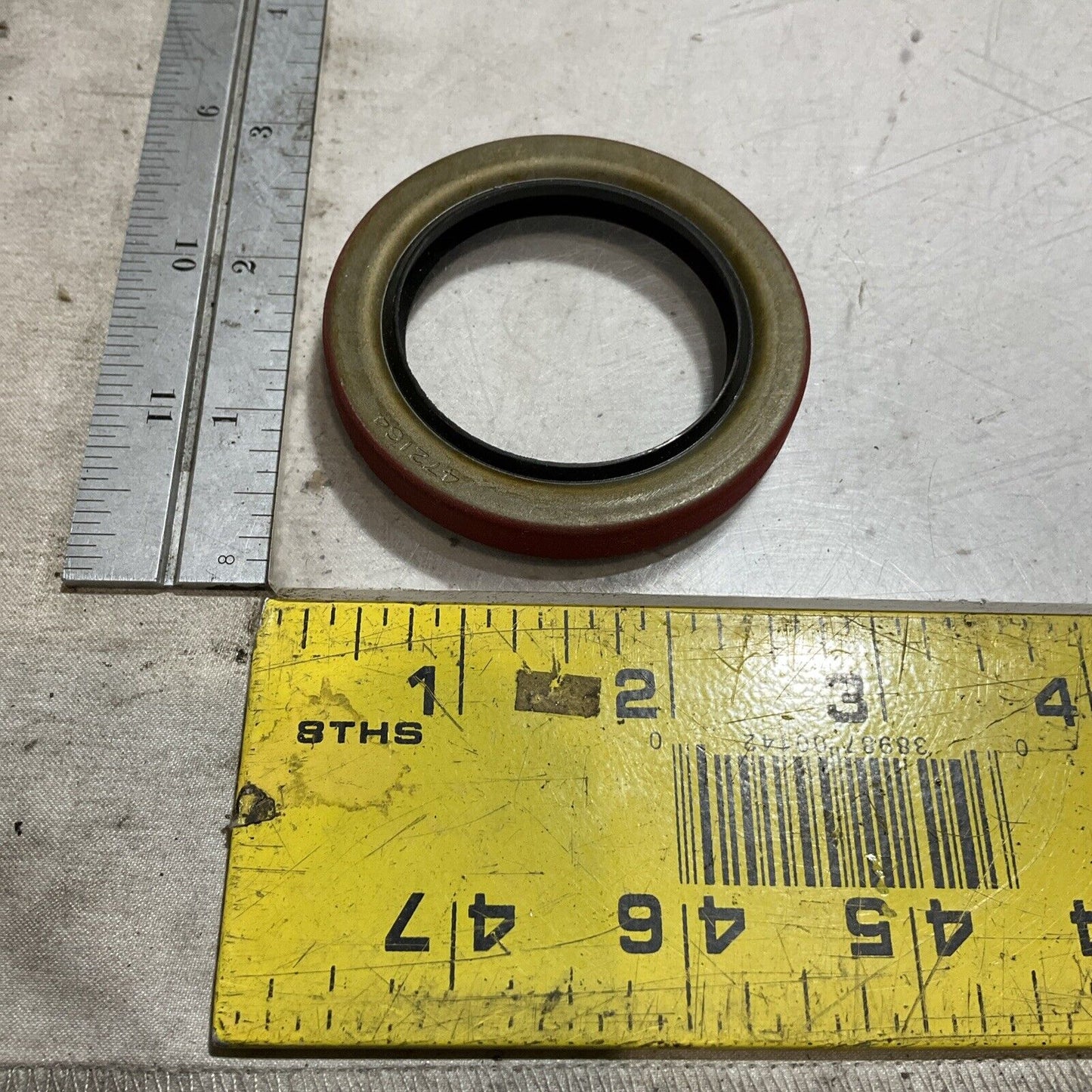 FEDERAL  MOGUL  472164  NATIONAL  OIL SEALS  LOT OF  12  U3S