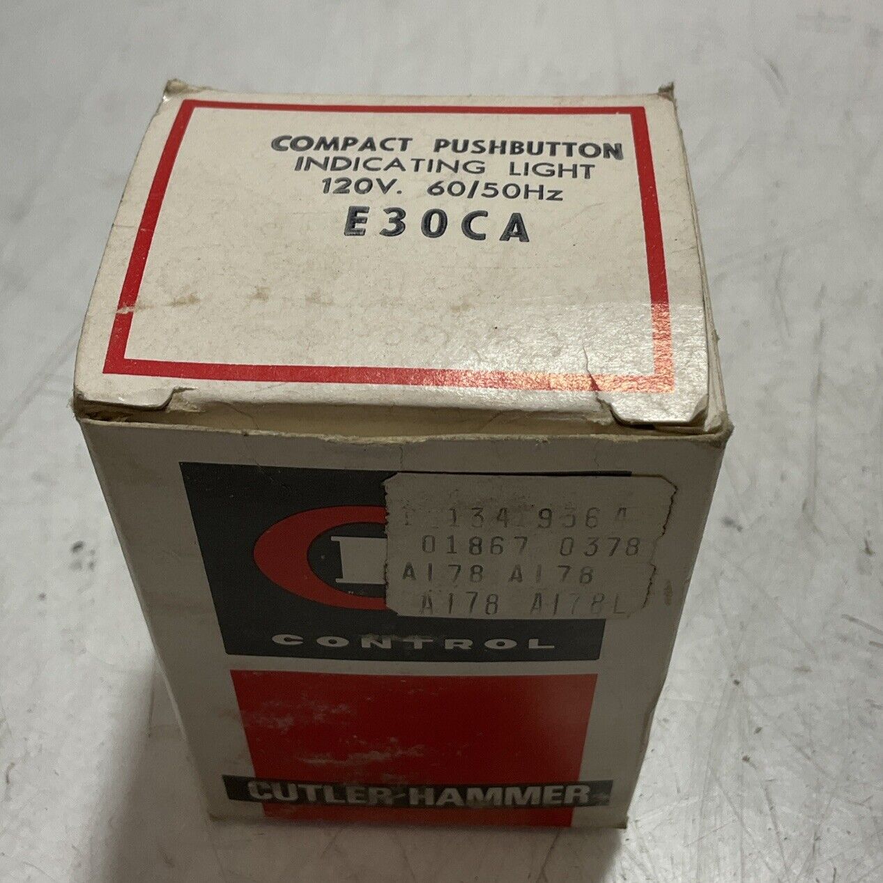 EATON- CUTLER  HAMMER  E30CA   COMPACT  PUSHBUTTON INDICATING LIGTH U3S