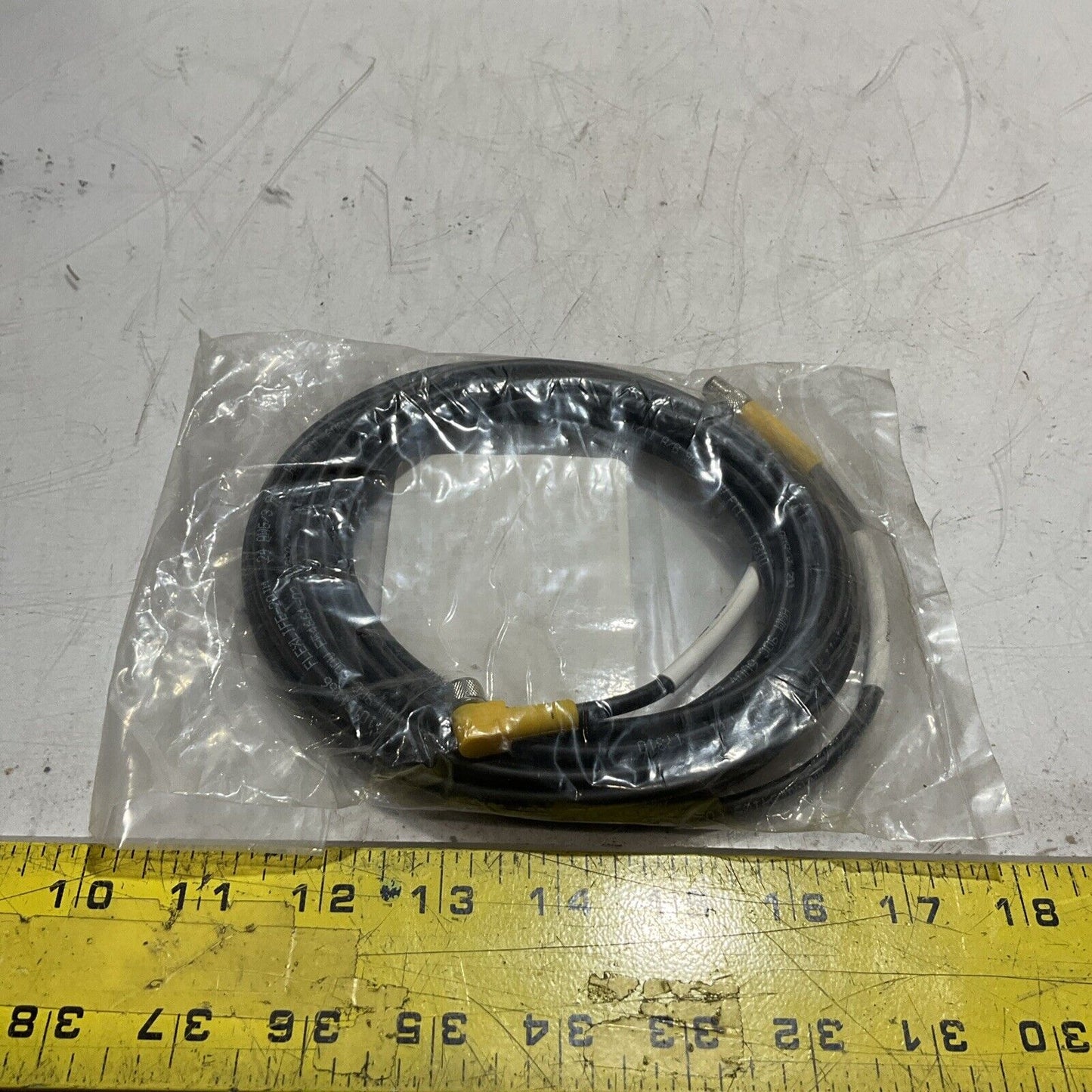 TURCK  10151166  FLEXLIFE CABLE ASSEMBLY W085 STK ROTATE BOX  ROD  LOT OF 3  U3S