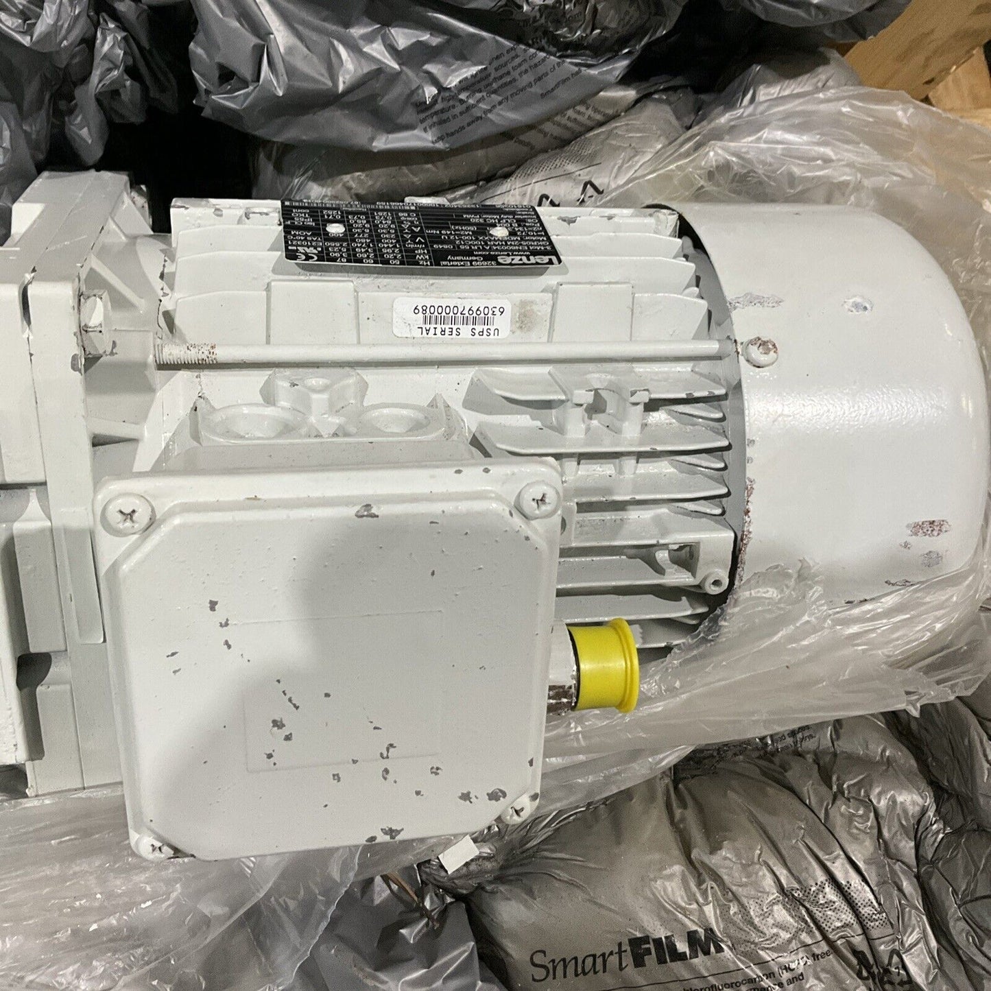 LENZE  GKR05-2MHAR10012 GEARMOTOR   U3S