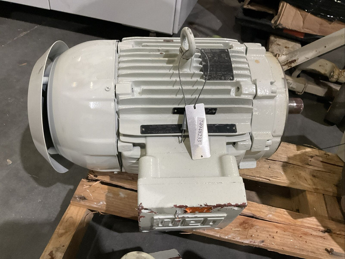 WEG Z01036XTQ011510 MOTOR 215TC 3PH 10HP 3510RPM 460V 11.9A 60HZ