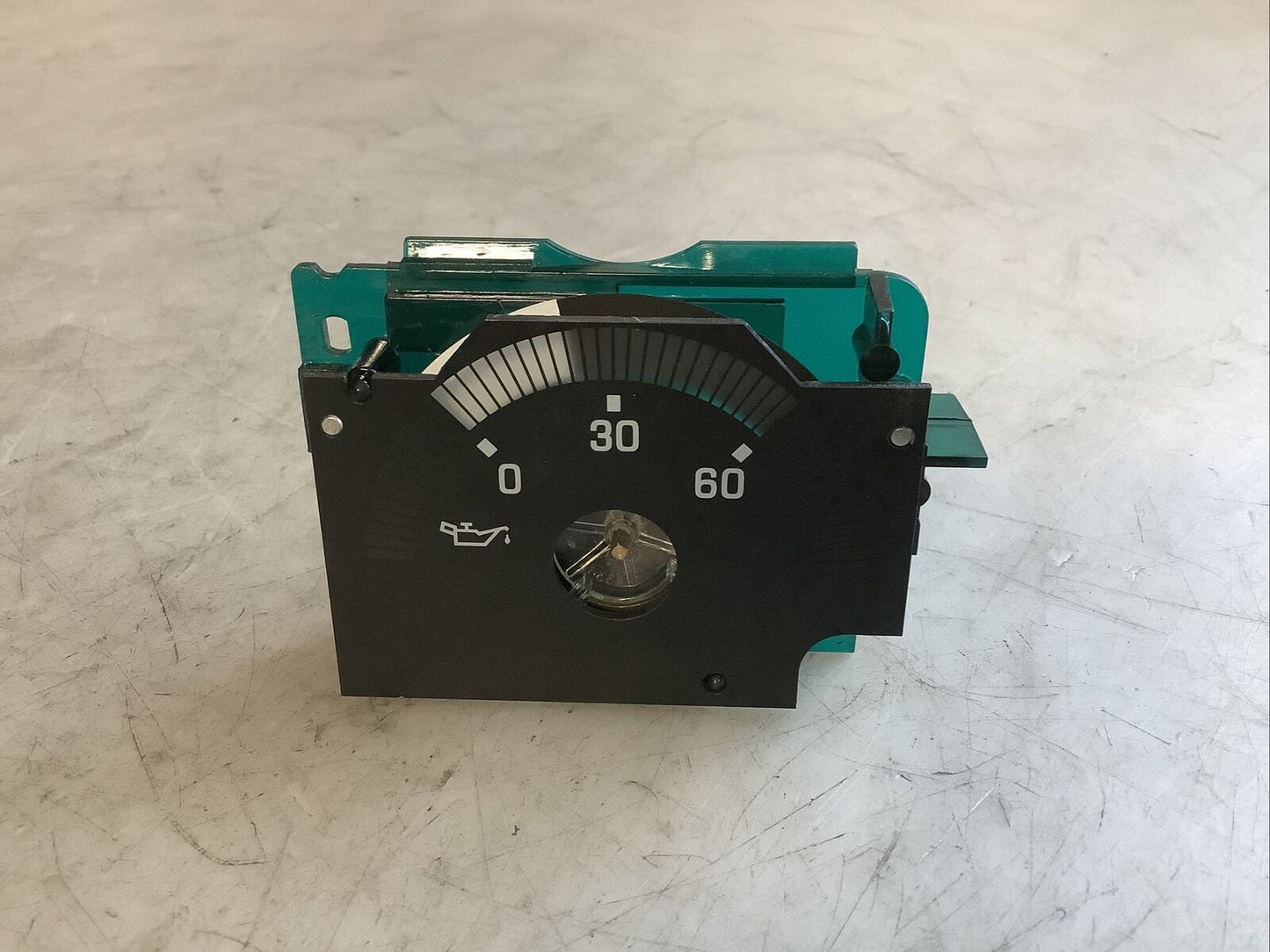 ACDELCO 25026334 OIL PRESSURE GAUGE 476