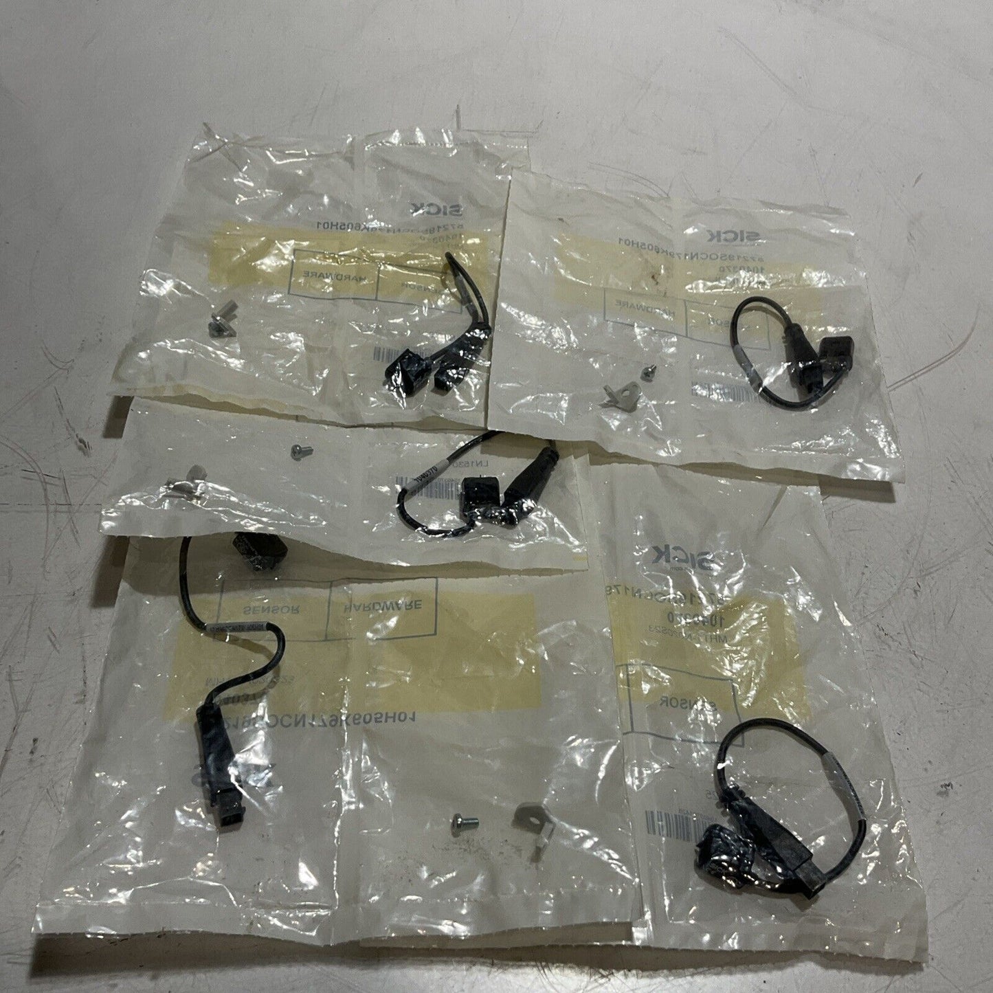 SICK  MHT1-NO20S23  HARDWARE SENSOR  LOT OF 5 U3S