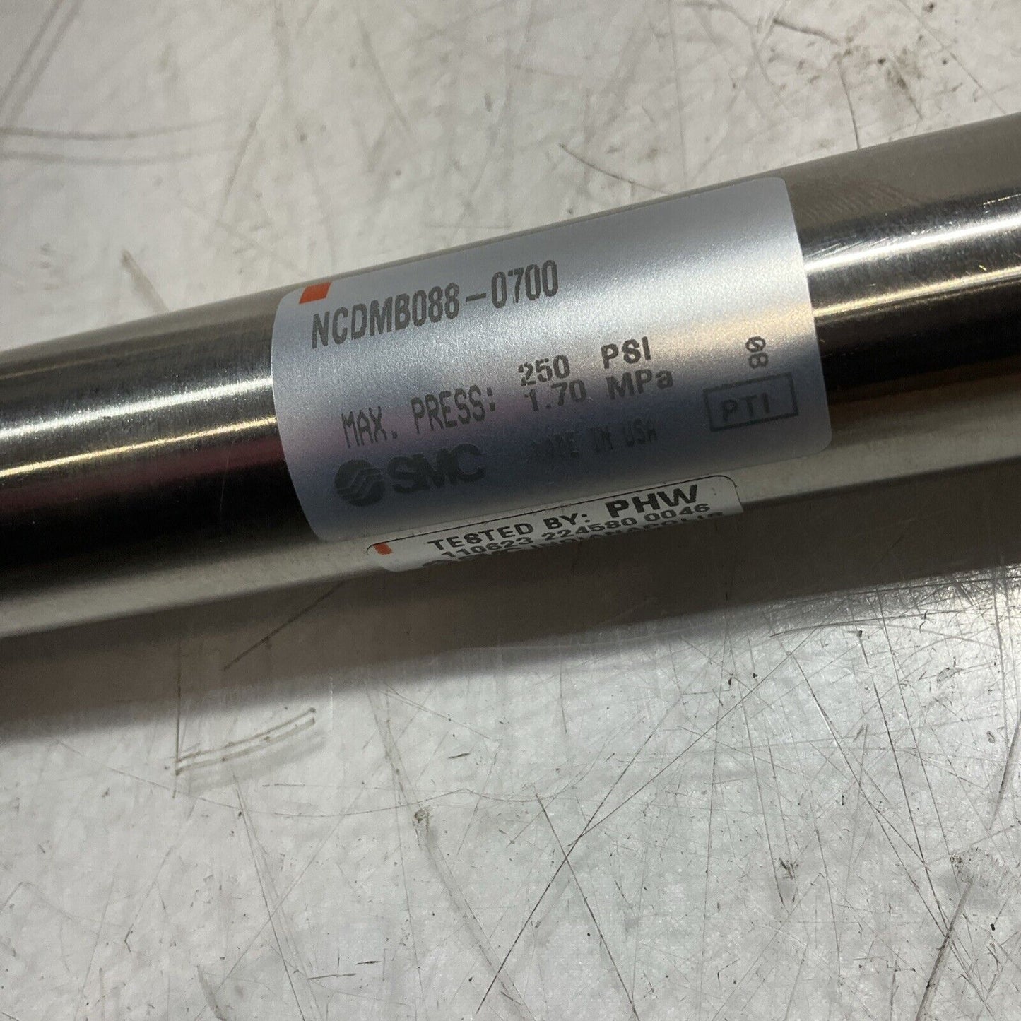 SMC NCDMB088-0700 PNEUMATIC  CYLINDER  ASSEMBLY  U3S