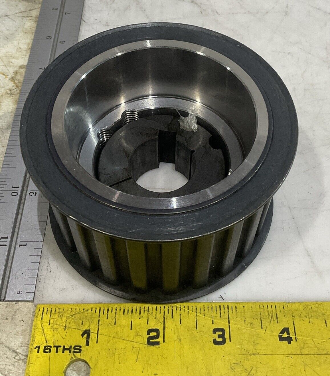 SYNCHRONOUS DRIVE-FLEX 1610-28 SPROCKET TAPER-LOCK BORE BUSHING C2H