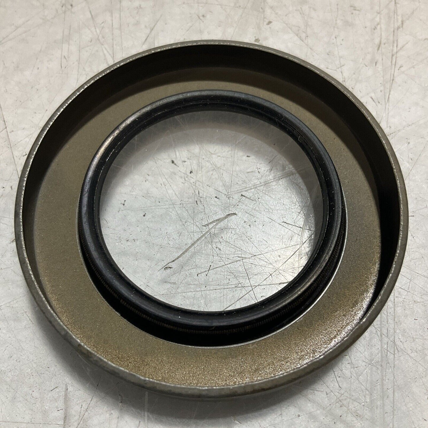 CR INDUSTRIES  15004  RADIAL SHAFT  OIL SEAL   LOT OF 6  U3S