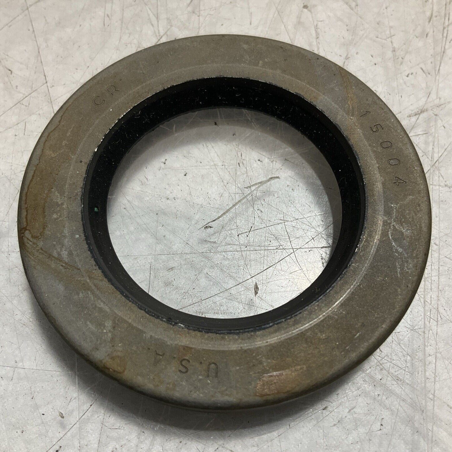 CR INDUSTRIES  15004  RADIAL SHAFT  OIL SEAL   LOT OF 6  U3S