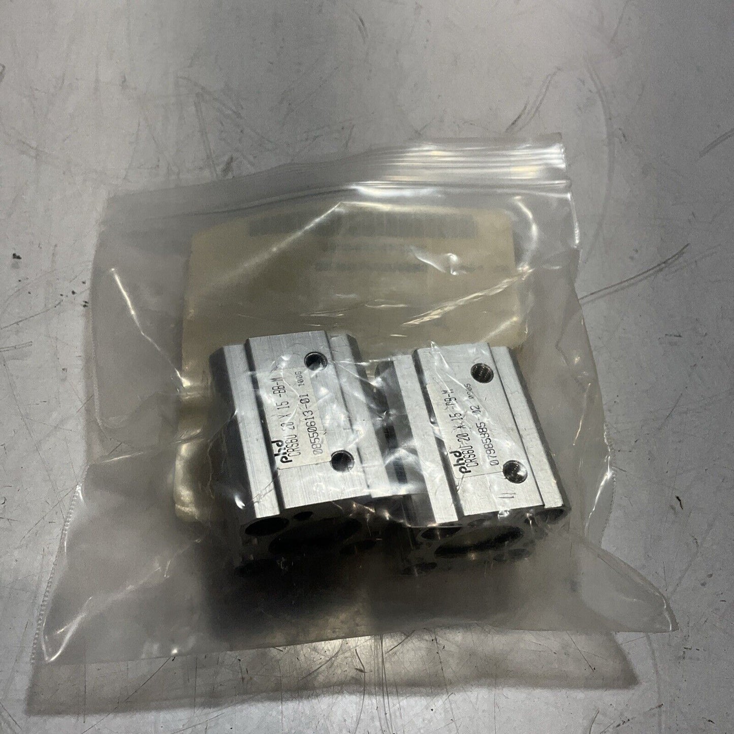 PHD  CRS6U  PNEUMATIC COMPACT CYLINDER  20X15   LOT OF 2 U3S