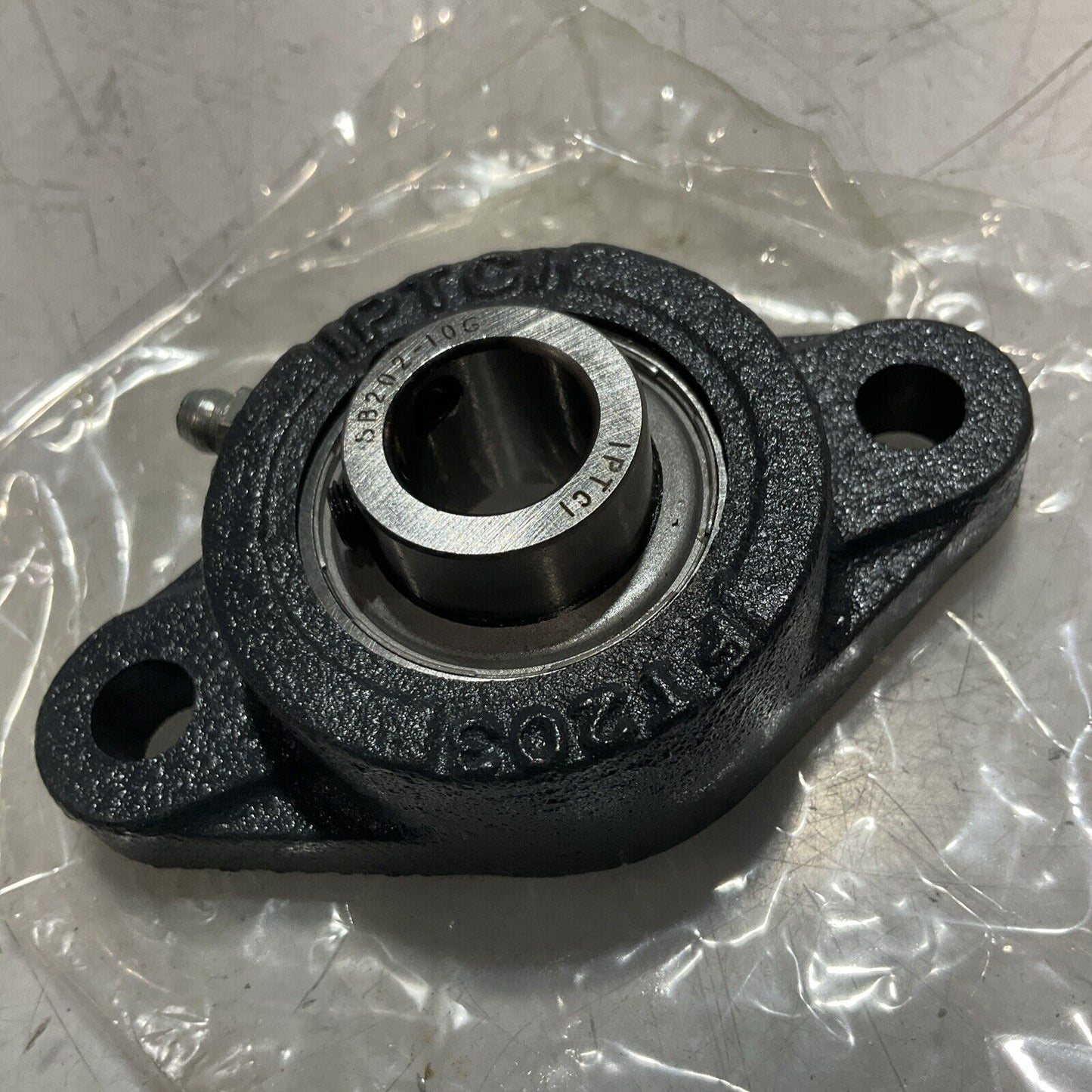 IPTCI BEARINGS   SBFL20210G  BLOCK FLANGE  2-BOLT BEARING  U3S