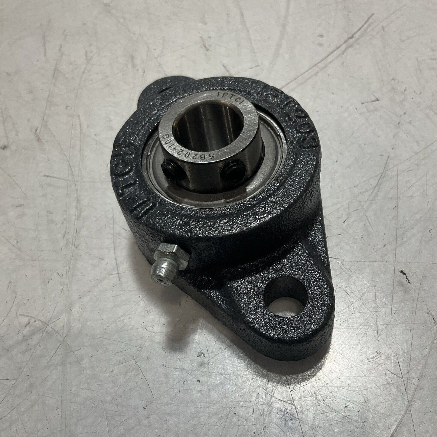 IPTCI BEARINGS   SBFL20210G  BLOCK FLANGE  2-BOLT BEARING  U3S