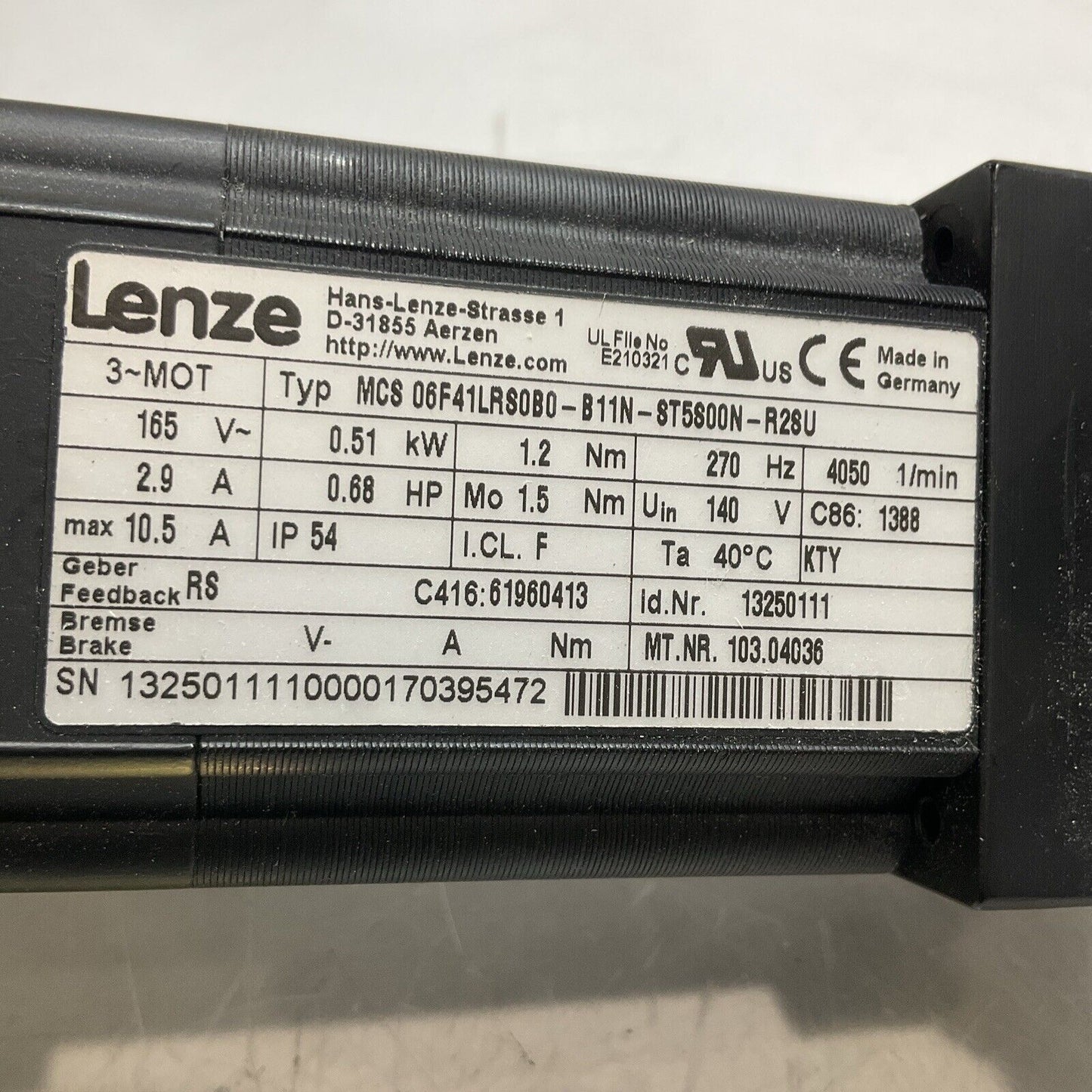 LENZE  MCS06F41LRS0B0-B11N-ST5S00N-R28U   SERVO MOTOR  U3S