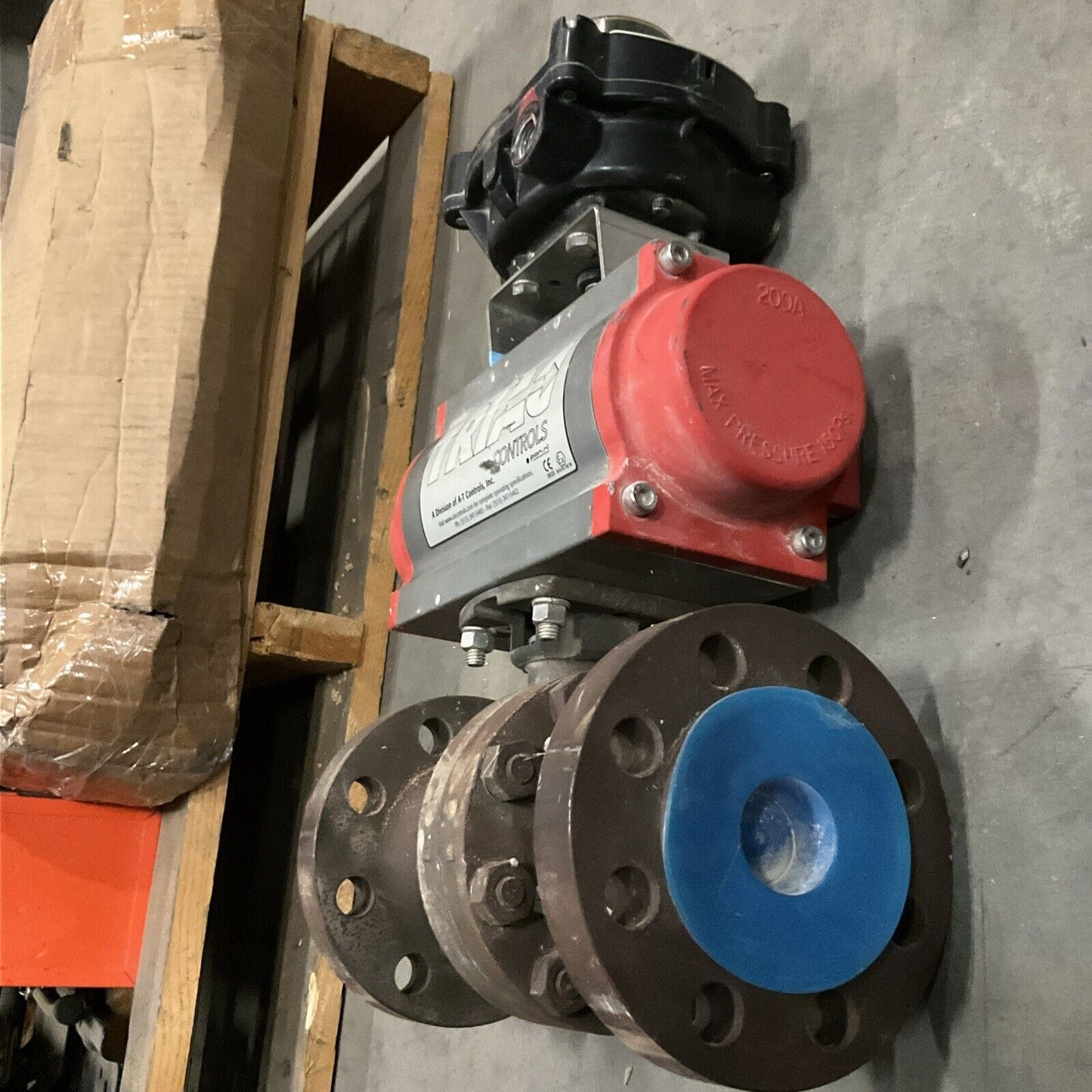 TRIAC SPRING RETURN ACTUATOR FD9C62002R5SXX W/ EX10A2SBKN LIMIT SWITCH 476