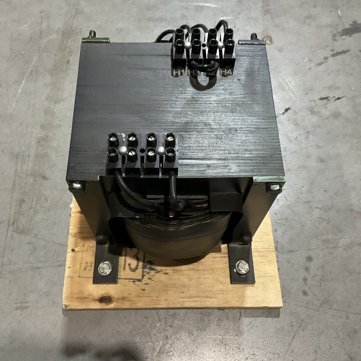 ALLEN BRADLEY A-B 1497-M-BASX-0-N CONTROL CIRCUIT TRANSFORMER U3S