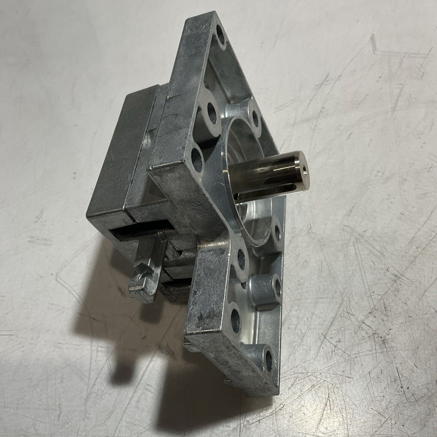 MACRON  PASS-11237400  DRIVE PULLEY ASSEMBLY  U3S